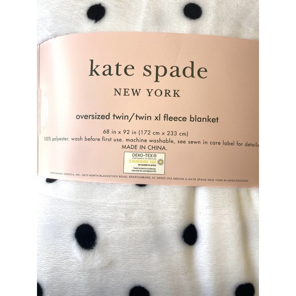 Kate Spade Fleece Blanket TWIN/ XL 68” X 92” HTF White Black Polka Luxury NEW - Picture 5 of 5